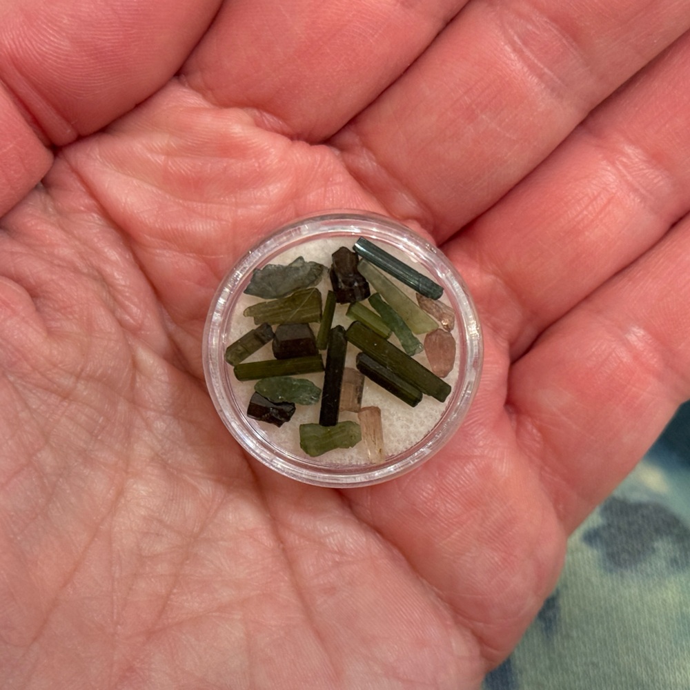 Mixed Tourmaline Gemstones - Picture 3 of 6